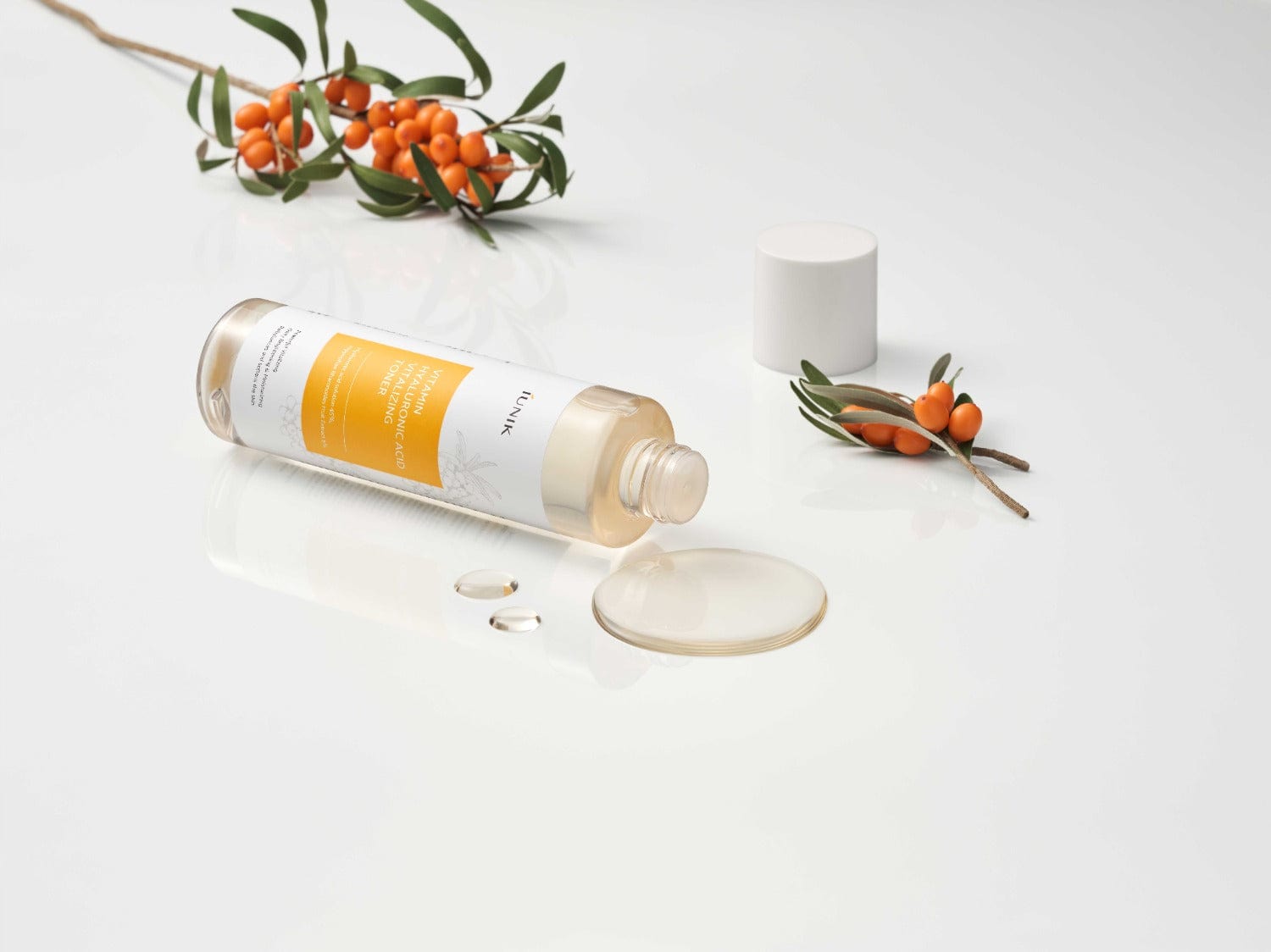 Iunik Toner IUNIK Vitamin Hyaluronic Acid Vitalizing Toner 200mL